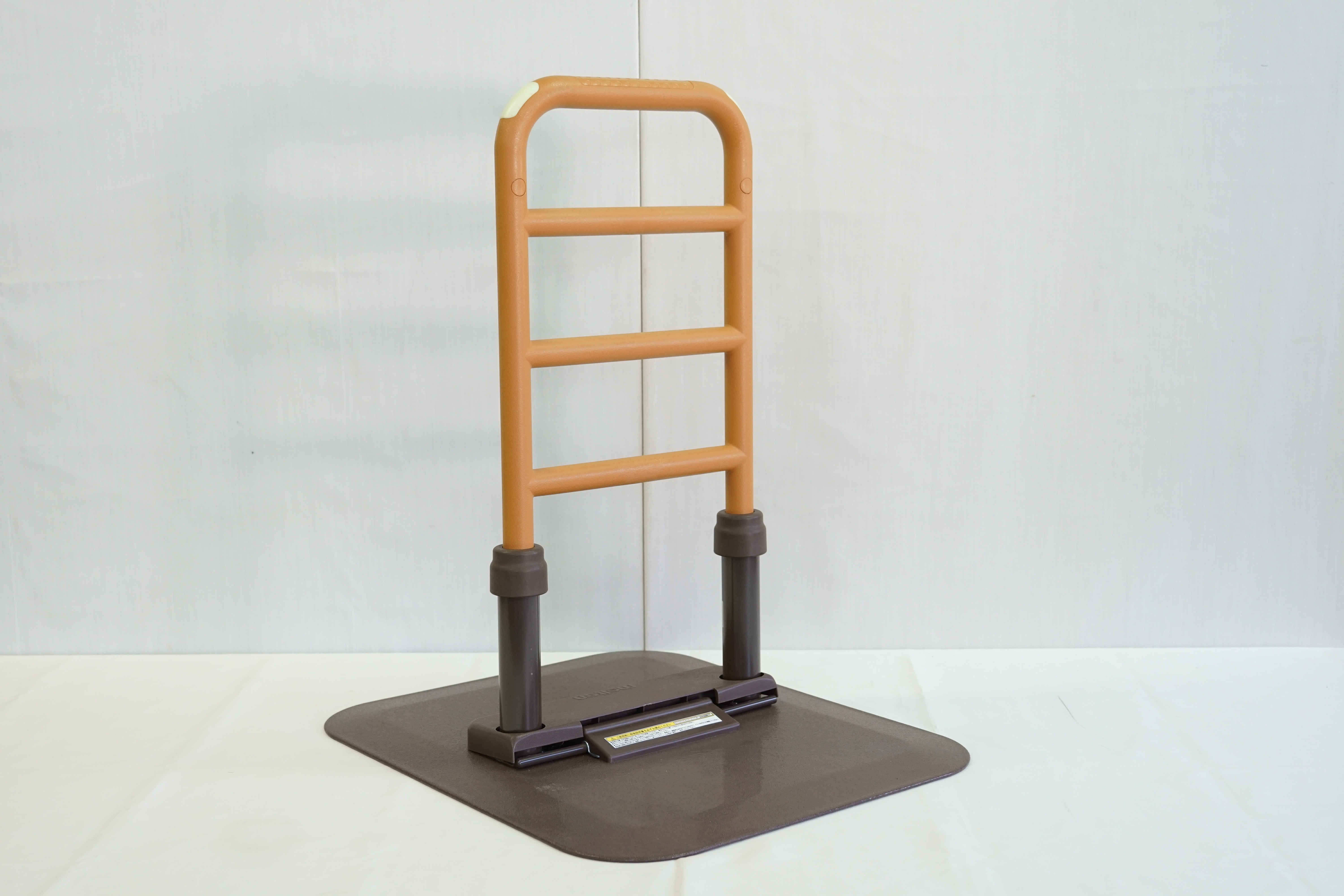 限定セール （展示品処分・1台限り）ポータブルトイレ用手すり 安全